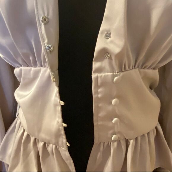 Jason Wu size Medium cream peplum long sleeve V neck blouse NWOT - Picture 9 of 12